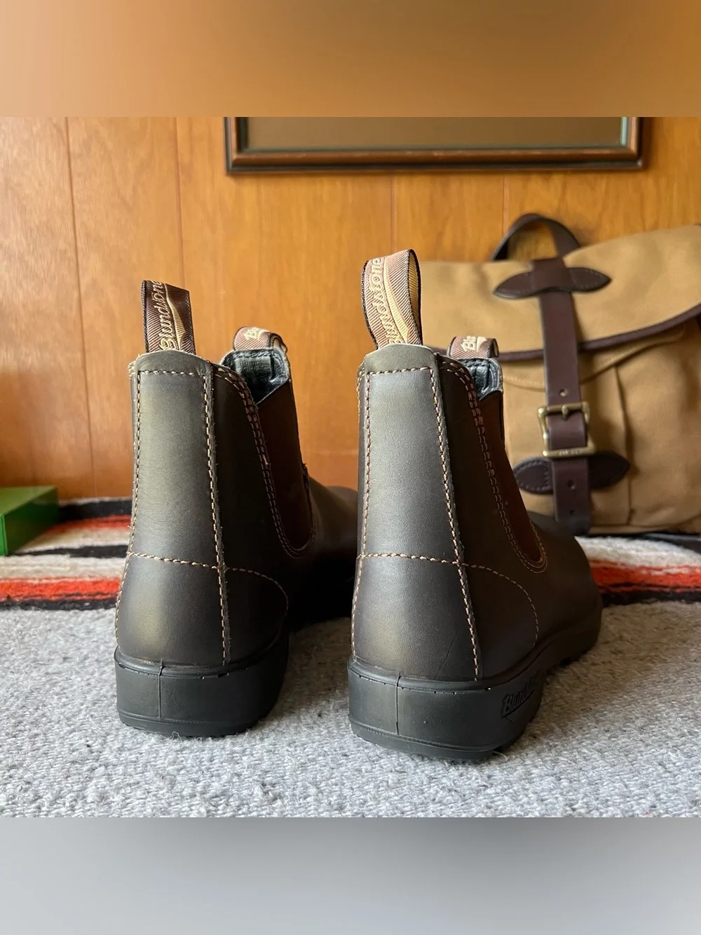 Blundstone Chelsea Boots Brown Leather - Picture 7 of 13